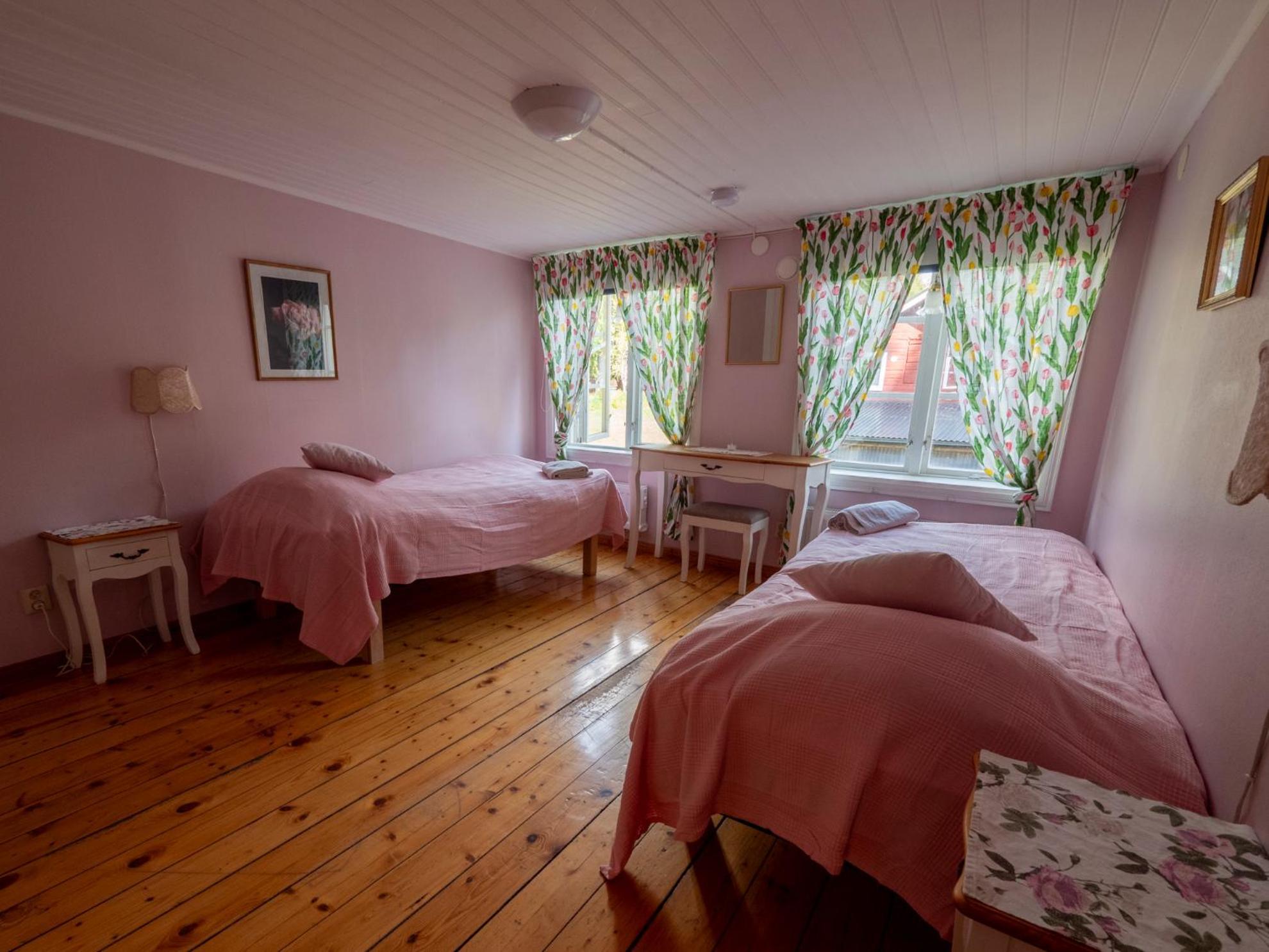Enecopia Bed & Breakfast 엔최핑 외부 사진